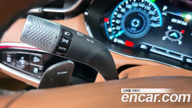 Genesis GV70 2.5T Gasoline AWD 2024 — фото 28