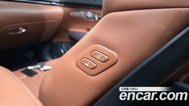 Genesis GV70 2.5T Gasoline AWD 2024 — фото 30