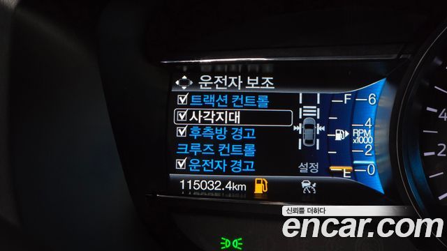 Ford Explorer 2.3 Limited 4WD 5th 2018 — фото 29