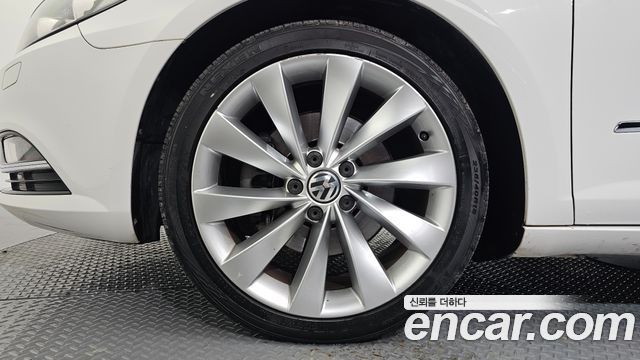 Volkswagen CC 2.0 TDI BlueMotion 2014 — фото 5