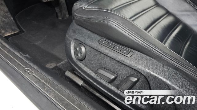 Volkswagen CC 2.0 TDI BlueMotion 2014 — фото 15