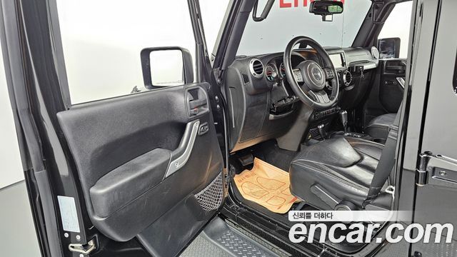 Jeep Wrangler (JK) 2.8 Diesel Sahara 4Door 2015 — фото 10