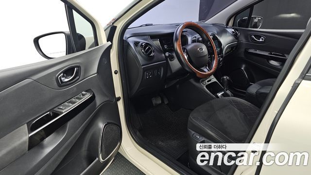 Renault Korea QM3 RE 2014 — фото 11