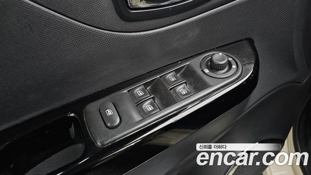 Renault Korea QM3 RE 2014 — фото 17