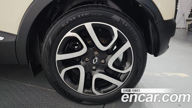 Renault Korea QM3 RE 2014 — фото 21