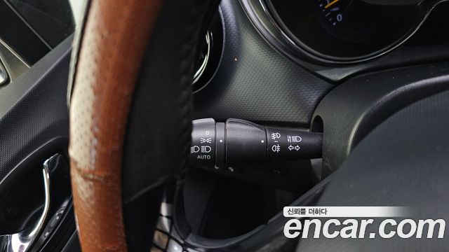 Renault Korea QM3 RE 2014 — фото 27