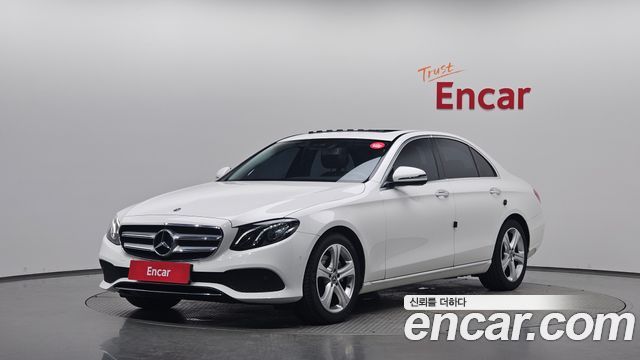 Mercedes-Benz E-Class (W213) E200 Avantgarde 2018 — фото 1