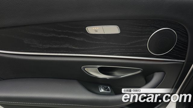 Mercedes-Benz E-Class (W213) E200 Avantgarde 2018 — фото 19
