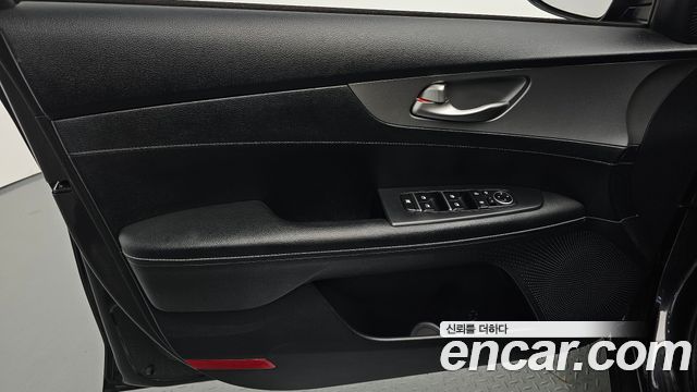 Kia K3 Luxury 2020 — фото 24