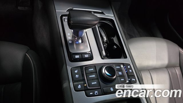 Genesis G80 3.3 GDI Premium Luxury 2018 — фото 9