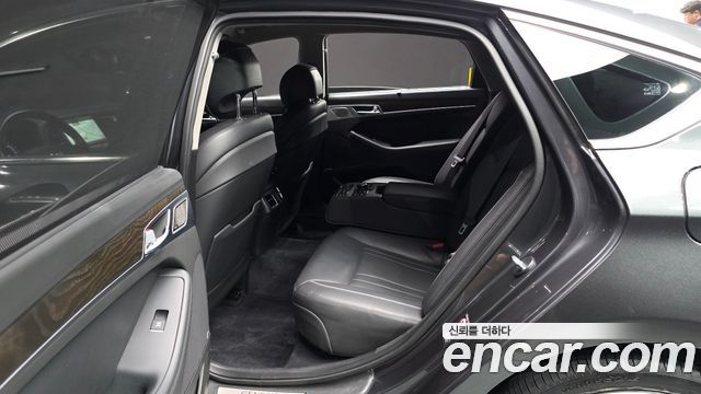 Genesis G80 3.3 GDI Premium Luxury 2018 — фото 12