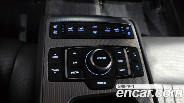 Genesis G80 3.3 GDI Premium Luxury 2018 — фото 16