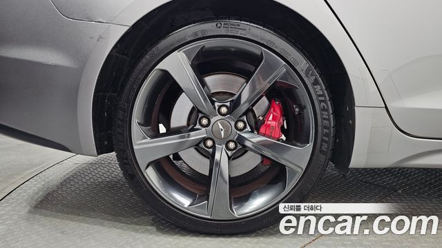 Genesis G70 3.3T Sport Prestige 2019 — фото 21