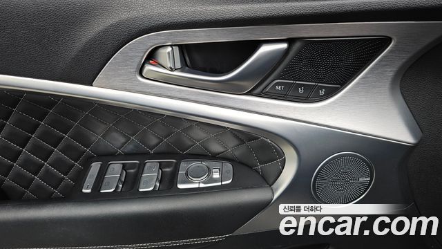 Genesis G70 3.3T Sport Prestige 2019 — фото 28
