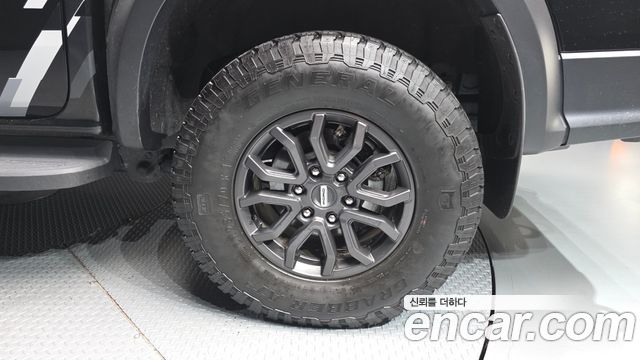 Ford Ranger (IV) 2.0 Raptor 2023 — фото 21
