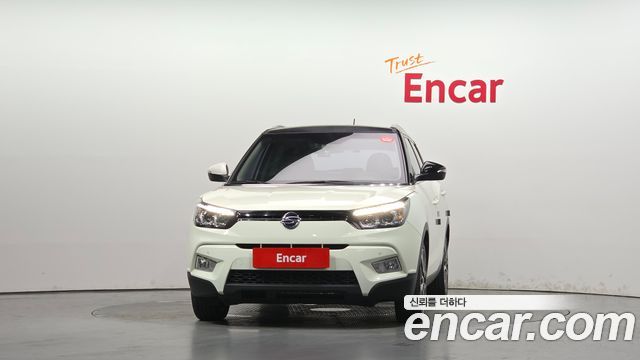 KG Mobility (SsangYong) Tivoli LX 2WD HI-DLX 2015 — фото 3