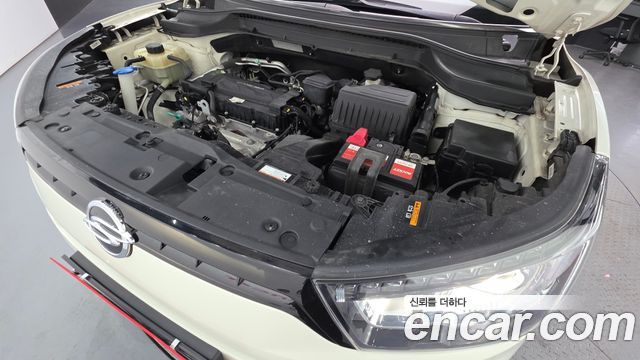 KG Mobility (SsangYong) Tivoli LX 2WD HI-DLX 2015 — фото 6