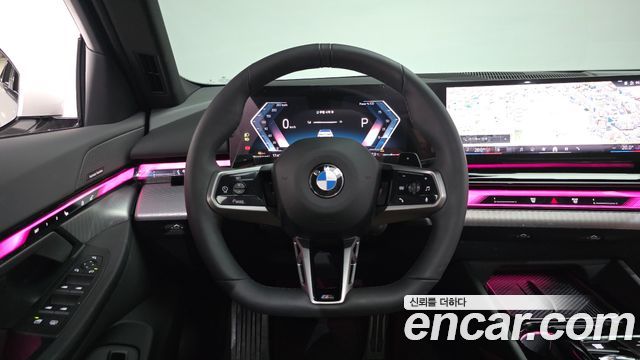 BMW 5 Series (G60) 530i xDrive M Sport 2025 — фото 13
