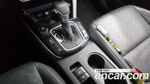 Kia Seltos Gasoline 1.6 Turbo 2WD Prestige 2020 — фото 9