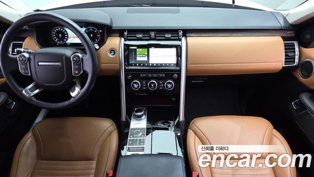 Land Rover Discovery 5 3.0 TD6 HSE Luxury 2018 — фото 7