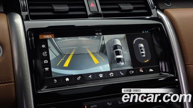 Land Rover Discovery 5 3.0 TD6 HSE Luxury 2018 — фото 14