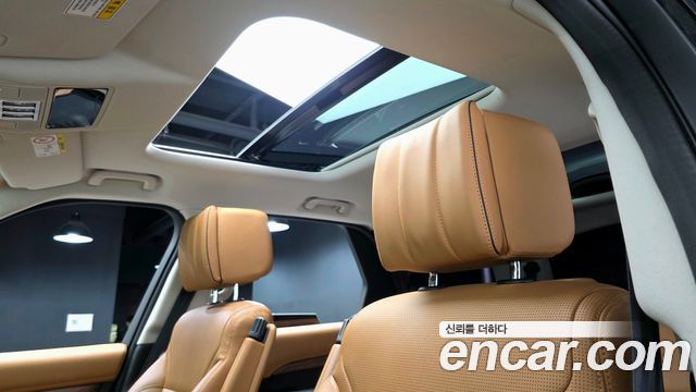 Land Rover Discovery 5 3.0 TD6 HSE Luxury 2018 — фото 19