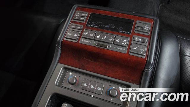 Lexus LS600hL 5-Seats Ottoman XF40 2011 — фото 18