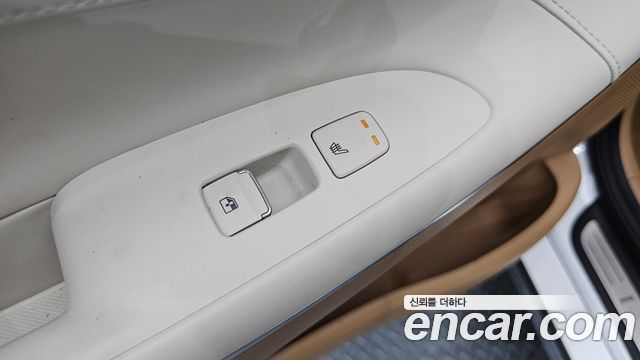 Hyundai Grandeur (IG) 2.5 Exclusice 2022 — фото 18