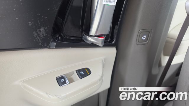 Kia Carnival (IV) HEV 9seater Signature 2025 — фото 19