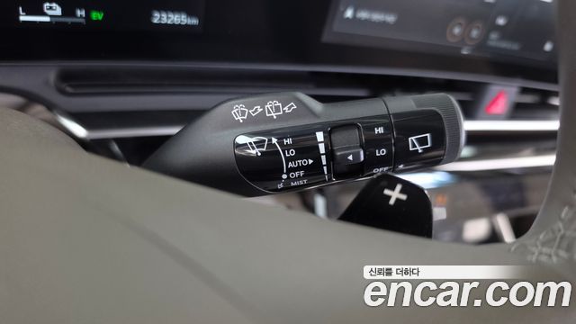 Kia Carnival (IV) HEV 9seater Signature 2025 — фото 32