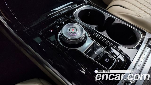 Kia Carnival (IV) Diesel 9-Seater Hi-Limousine(Special Vehicle) 2023 — фото 9
