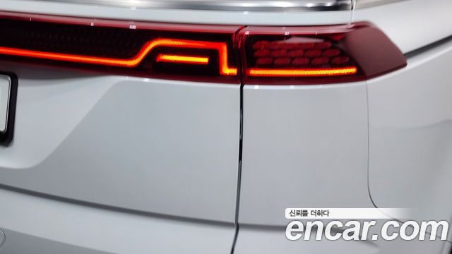 Kia Carnival (IV) Diesel 9-Seater Hi-Limousine(Special Vehicle) 2023 — фото 23