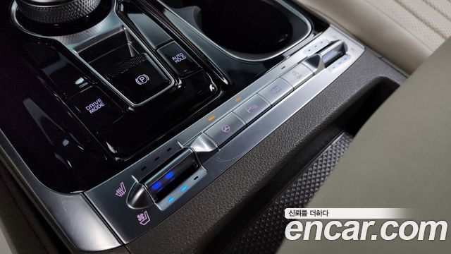 Kia Carnival (IV) Diesel 9-Seater Hi-Limousine(Special Vehicle) 2023 — фото 30