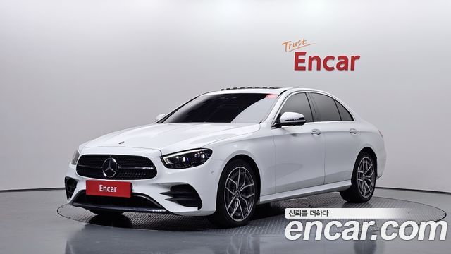 Mercedes-Benz E-Class (W213) E220d 4MATIC AMG Line 2021 — фото 1