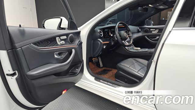 Mercedes-Benz E-Class (W213) E220d 4MATIC AMG Line 2021 — фото 10