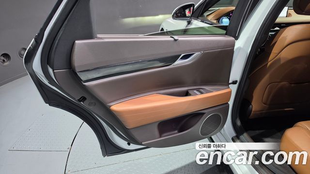 Genesis G80 (RG3) Diesel 2.2 2WD 2021 — фото 31