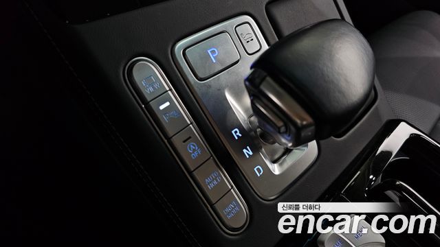 Genesis G90 3.8 AWD Luxury 2019 — фото 9