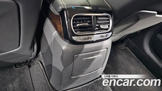 Genesis G90 3.8 AWD Luxury 2019 — фото 19