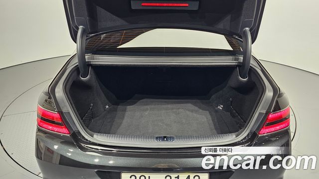 Genesis G90 3.8 AWD Luxury 2019 — фото 28