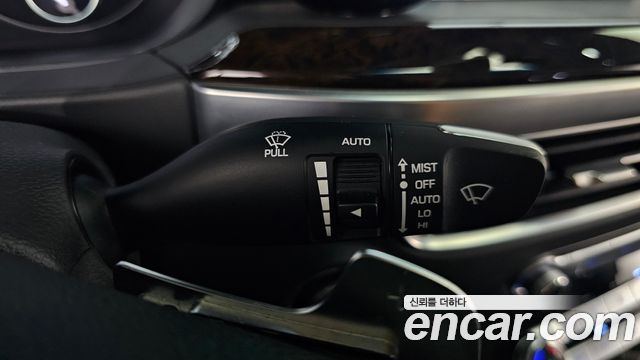 Genesis G90 3.8 AWD Luxury 2019 — фото 29