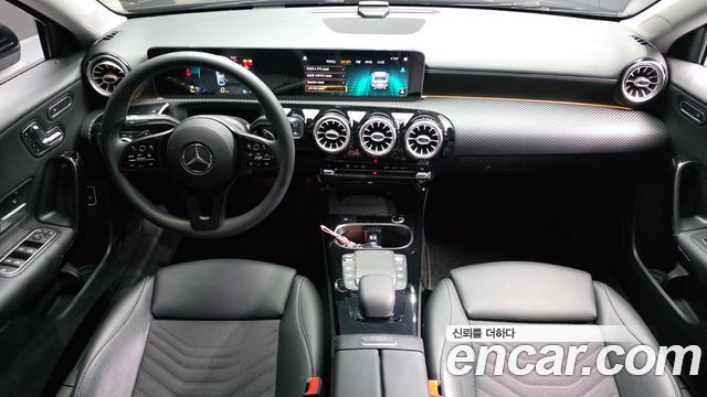 Mercedes-Benz A-Class (W177) A220 Sedan 2020 — фото 7