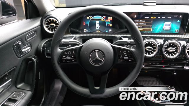 Mercedes-Benz A-Class (W177) A220 Sedan 2020 — фото 13