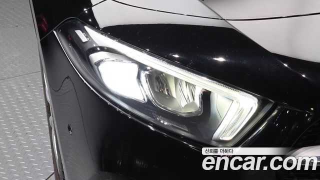 Mercedes-Benz A-Class (W177) A220 Sedan 2020 — фото 22