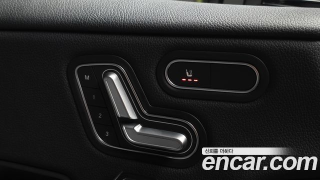 Mercedes-Benz A-Class (W177) A220 Sedan 2020 — фото 29