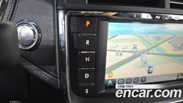 Lincoln Continental (X) 3.0 AWD 2019 — фото 9