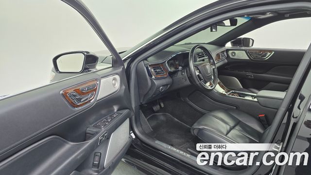 Lincoln Continental (X) 3.0 AWD 2019 — фото 10