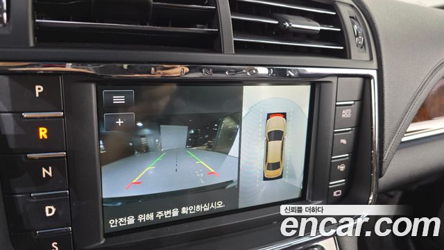 Lincoln Continental (X) 3.0 AWD 2019 — фото 18