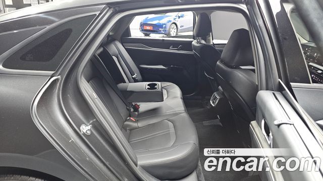 Kia K5 (III) 2.0 Noblesse 2024 — фото 11