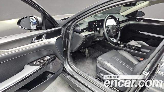 Kia K5 (III) 2.0 Noblesse 2024 — фото 12