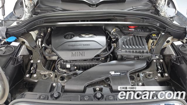 MINI Cooper Countryman HIGH 2nd 2018 — фото 6